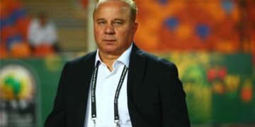 ترشيدًا للنفقات.. اتحاد الكرة يوجه الشكر إلي شوقي غريب