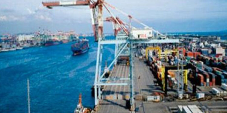 الجمارك: إحباط 19 ألف عملية تهريب بغرامات ورسوم مستحقة 5.3 مليار جنيه