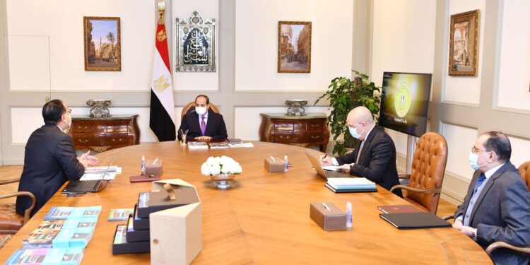 الرئيس السيسي يتابع ترتيبات انتقال الحكومة إلى العاصمة الإدارية الجديدة