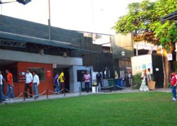 اليوم عرض مسرحية الفراشات الملونة بساقية الصاوي