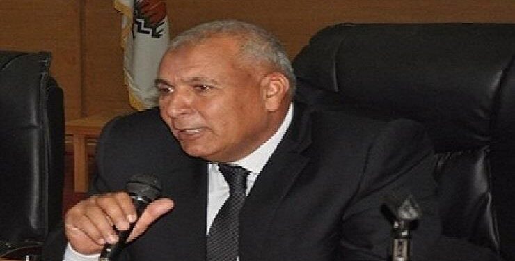 محافظ الوادي الجديد يعتمد نتيجة الشهادة الإعدادية بنسبة نجاح 95,97%