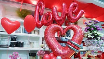 5 أفكار  لعيد الحب للأزواج بميزانية محدودة 
