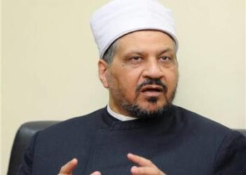 مجدي عاشور: الزوجة ليست ملزمة بالإنفاق مع الزوج.. وحال عدم التزامه تطلب الطلاق.. فيديو