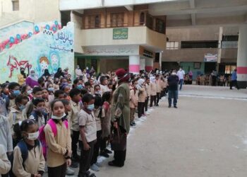استعدادات المدارس للترم الثانى| تسجيل غياب الطلاب وتطبيق الإجراءات الاحترازية.. أبرزها