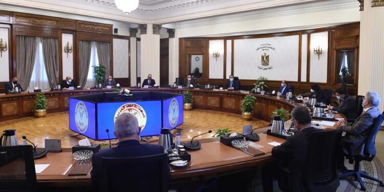 الحكومة والبرلمان يبدآن مناقشات إعادة التوازن بين المالك والمستأجر