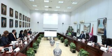 السياحة تدرس خطة استقبال ضيوف مؤتمر الأطراف لاتفاقية الأمم المتحدة لتغير المناخ COP27
