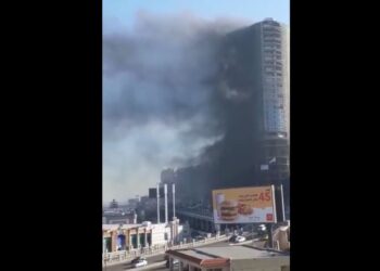 عاجل اندلاع حريق في مبنى تحت الإنشاء في سيدي جابر بالإسكندرية
