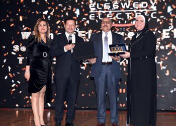 نيفين جامع: نسعى لتحقيق مستهدف الـ100 مليار دولار صادرات سنويًا