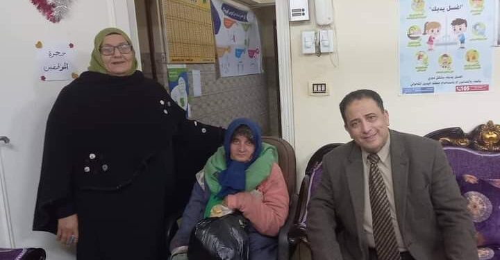 التضامن الاجتماعي تنقذ مسنة من برد الشتاء بشوارع طنطا