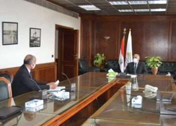 الري : إزالة ٣٧ ألف حالة تعدى على مجرى نهر النيل والترع