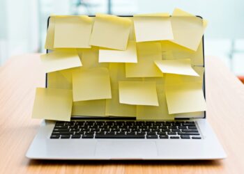 هل يؤدي فتح عدد كبير من علامات التبويب إلى إبطاء المتصفح؟