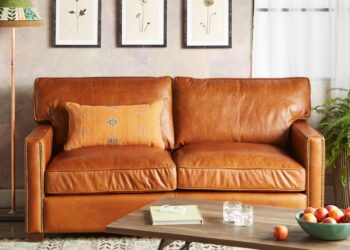 الأثاث المصنوع من الجلد.. احذري 5 أخطاء تدمره