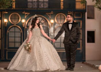 أسرة تحرير البوابة الإخبارية تهنئ الزميل محمد عيد رئيس التحرير التنفيذي بزفافه