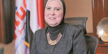 وزيرة التجارة تعلن استمرار رسم الصادر على عدد من الخامات التعدينية