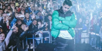 مصطفي عنبة يشعل مسرح الزمالك في عيد الحب