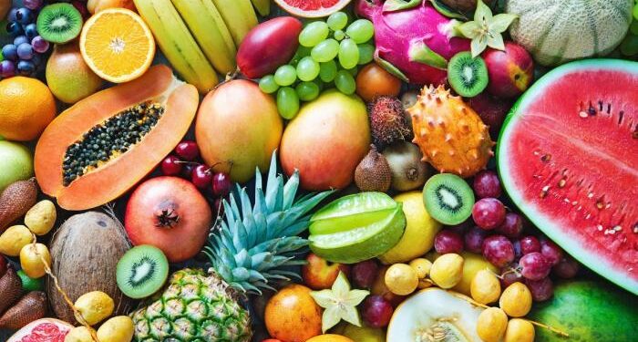 أسعار الفاكهة اليوم في سوق العبور للجملة