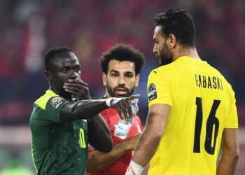 مصر والسنغال (0-0).. بعد مرور 15 دقيقة من نهائي أمم إفريقيا