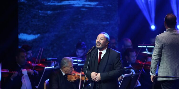 حفل علي الحجار يرفع شعار كامل العدد بدار الاويرا