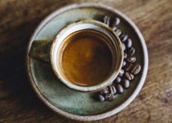 القهوة للتخلص من دهون البطن.. أفضل 5 عادات لتناولها