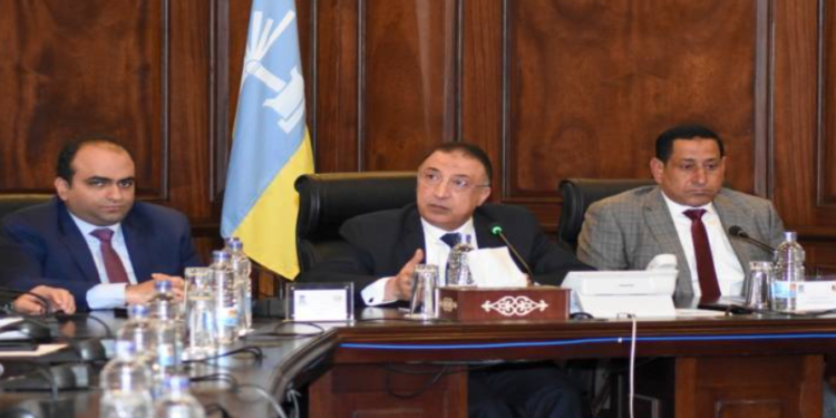 محافظ الإسكندرية أمام محلية النواب: إحالة 31 قضية تعدي علي الأراضي للنيابة العسكرية