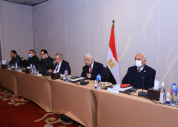 التعليم: التركيز على المهارات اللغوية للمعلمين والطلاب بالمدارس الفنية