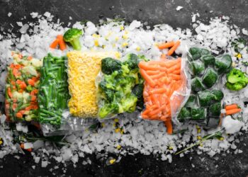 تجميد الطعام.. 10 حيل عبقرية ستجعل تحضير الوجبة أمرًا رائعًا