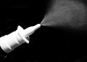 استخدام “القناع البيولوجي” برذاذ الأنف للحماية من COVID-19