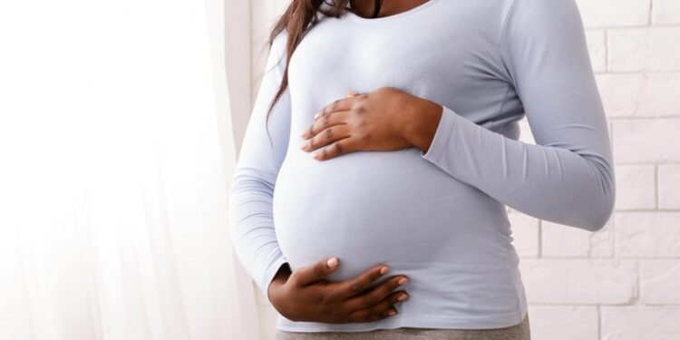 دراسة: معدل ذكاء الطفل يرتبط بمستويات فيتامين د عند الأم