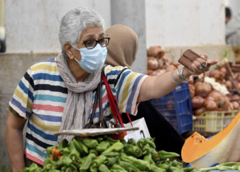 حرب روسيا وأوكرانيا.. كيف نواجه جشع استغلال التجار للأحداث وفق القانون