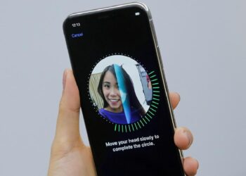 شركة Apple: إصلاح مشكلات Face ID دون استبدال جهاز iPhone بالكامل قريبًا