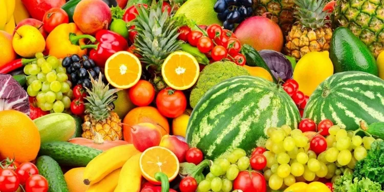 أسعار الفاكهة في سوق العبور للجملة اليوم الأثنين 28-2-2022