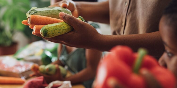 النظام الغذائي الصحي.. نصائح علماء النفس حول التغيير الصحي إلى الأبد
