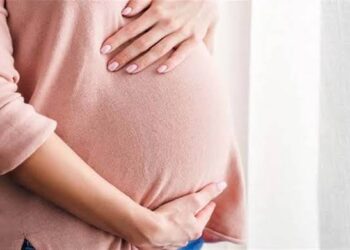 لو أنتي حامل.. تعرفي على مشاكل الثلث الأخير من الحمل