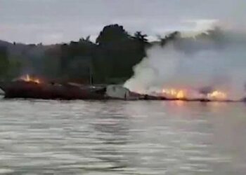 حريق على متن عبارة في عرض البحر قادمة من اليونان إلى إيطاليا