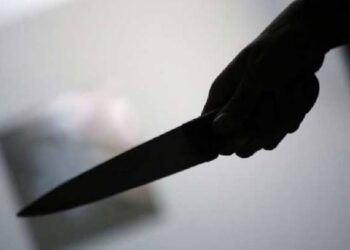 تفاصيل جريمة بشعة هزت مصر.. ابن يقتل والده المسن بالشرقية