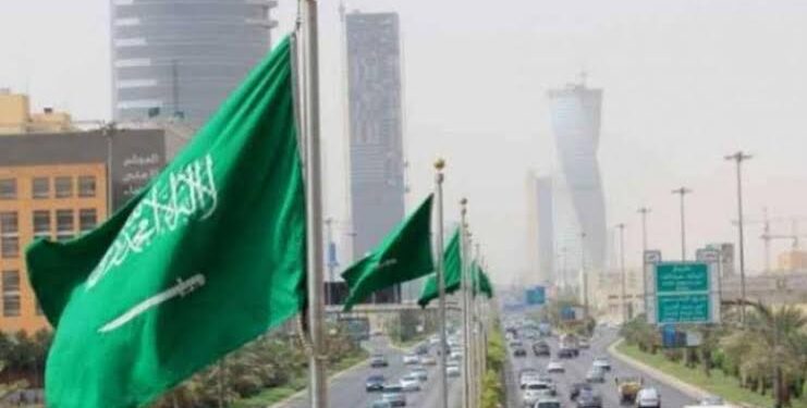 السعودية تتجه نحو اعتماد نظام جديد للحضور والانصراف