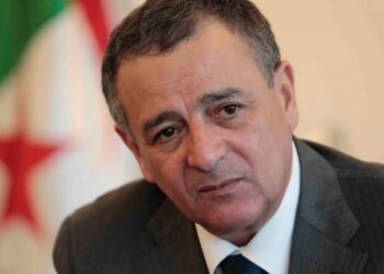 الحجز على ممتلكات وزير سابق في الجزائر بأمر قضائي