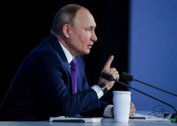 القيصر في مواجهة العالم.. روسيا تواجه عقوبات بالجملة بعد الاعتراف بانفصال دونيتسك ولوجانسك