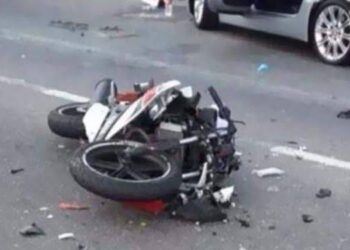 مصرع وإصابة 4 في حادث تصادم تروسيكل ودراجة بخارية بسوهاج