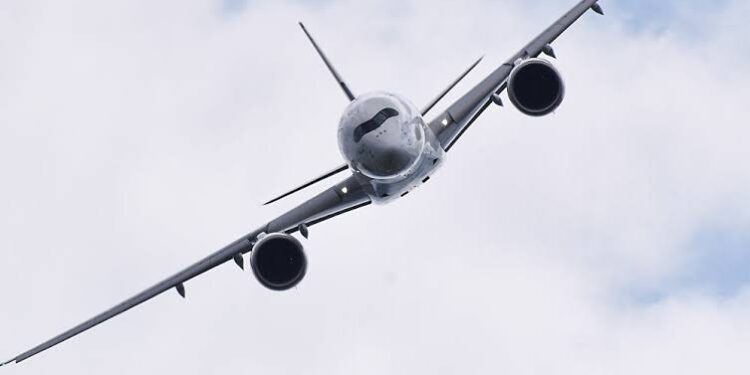 أيسلندا تعلن فقدان طائرة صغيرة تحمل 3 سائحين وإطلاق عملية بحث وإنقاذ