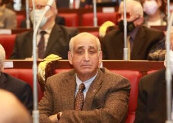 عضو بالشيوخ يوجه طلب مناقشة عامة بسبب عزوف الطلاب عن مجموعات التقوية