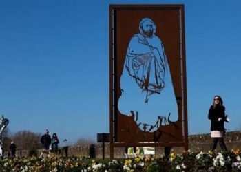 تخريب لوحة بطل جزائرى في فرنسا قبل تدشينها.. تعرف على التفاصيل