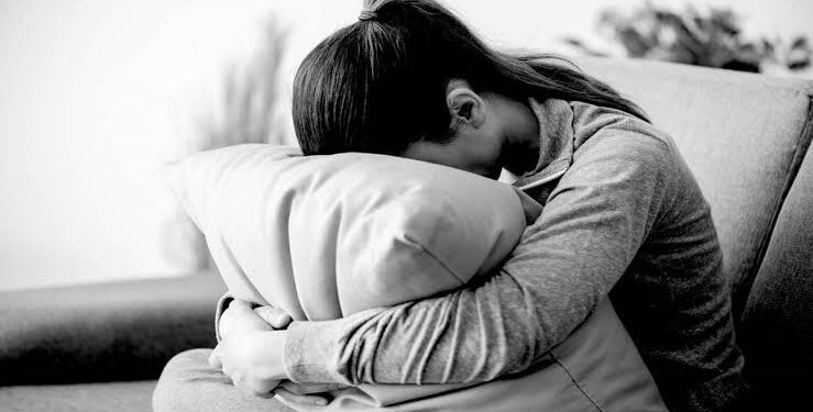 تعرف على أنواع الاكتئاب وأسبابه وأعراضه