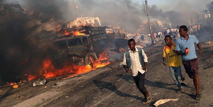 سقوط قتلى وجرحى في تفجير انتحارى بالقرب من قصر الرئاسة في الصومال