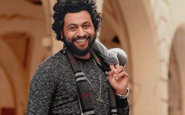 البحث عن فرصة تحت أضواء القاهرة.. فهد شلبي يكشف كواليس رحلة مشواره الفني