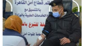 حملة للتبرع بالدم بمديرية أمن القاهرة