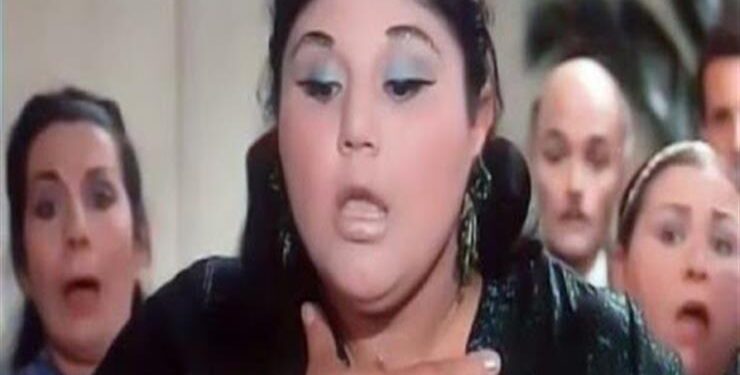 إنفوجراف.. أبرز المعلومات عن أنجيل آرام.. نجلها شيف مشهور