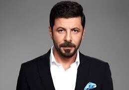 في أول حديث له بعد أزمة أصحاب ولا أعز إياد نصار: مصر حلم كل فنان