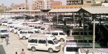 الحكومة تكشف حقيقة زيادة تعريفة الركوب لسيارات النقل الجماعي بالمحافظات