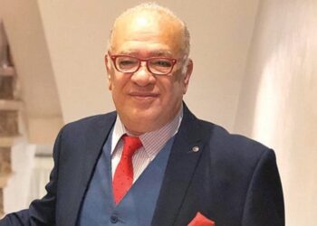 الفنان صلاح عبدالله  يدعم لاعبي المنتخب المصري